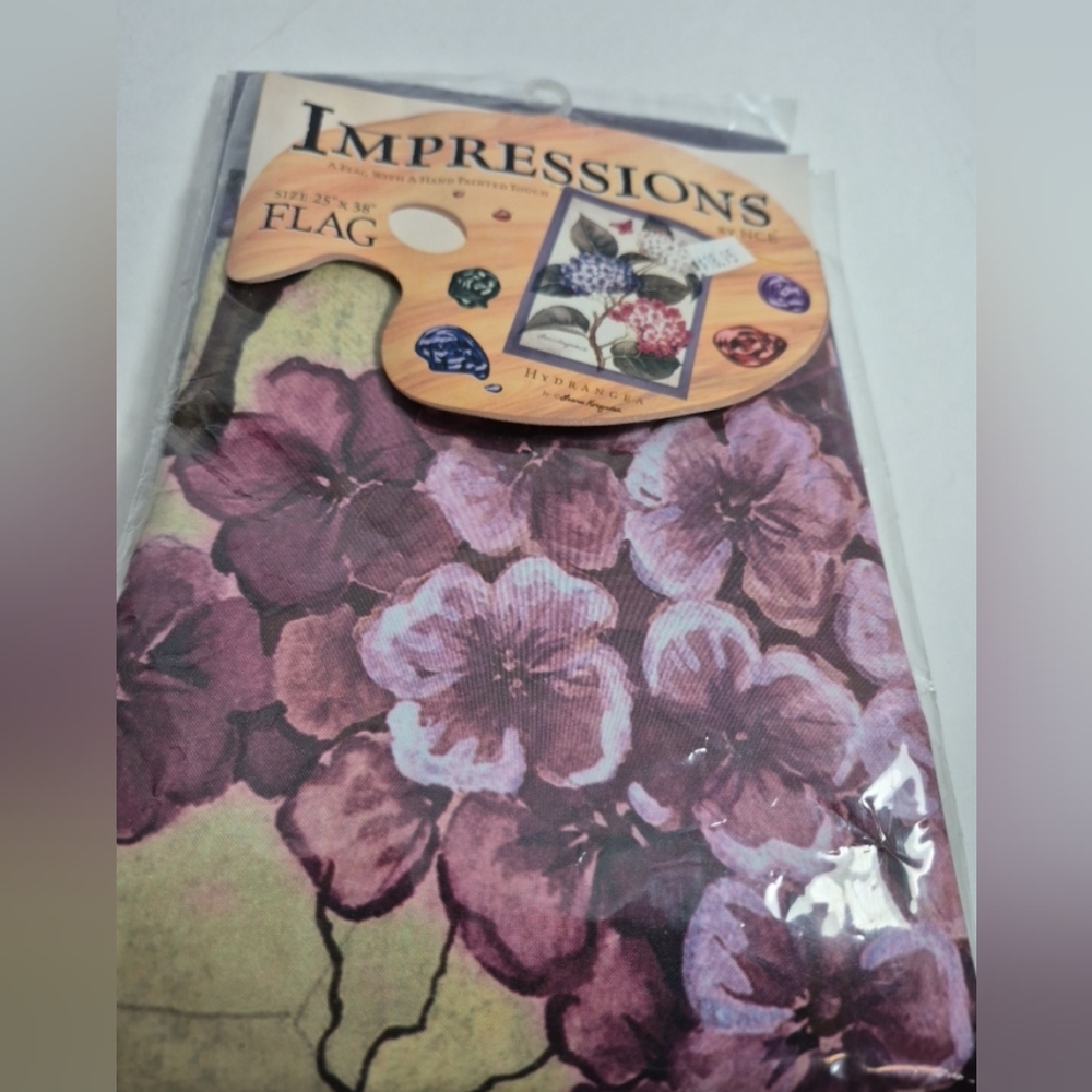 Impressions Flag Hydrangea Size 25" X 38" Flowers Yard Flags